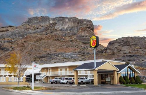 Wendover Hotel | Super 8 by Wyndham Wendover