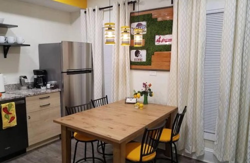 Ohio City Apartment | Super Close to Hot Spots in Ohio City, Cleveland