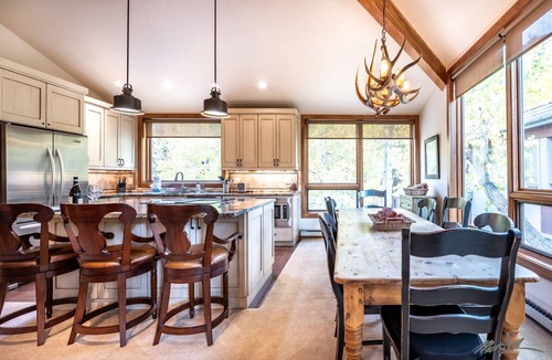 Vail Condo | Superb 3 BR Townhome in Cascade Village w/Bikes, Shared Spa, Sauna & Cold Plunge