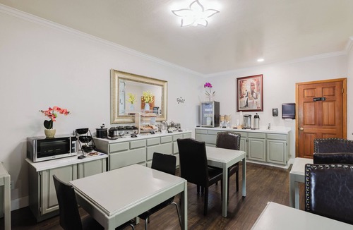 Morgan Hill Hotel | SureStay by Best Western Morgan Hill