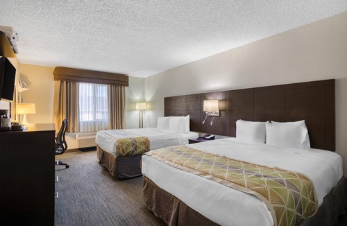 Montrose Hotel | SureStay Plus by Best Western Montrose