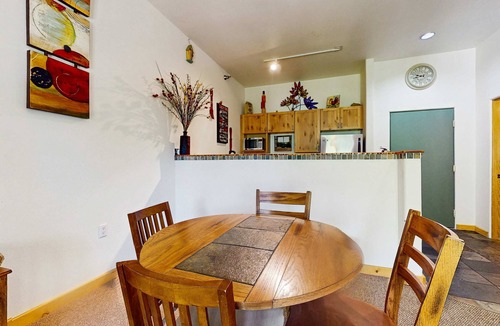 Taos Ski Valley Condo | Sweet Retreat - Ski Valley Condo, Gym, Game Room