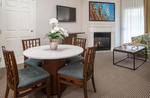 Las Vegas Resort | Tahiti All-Suite Resort