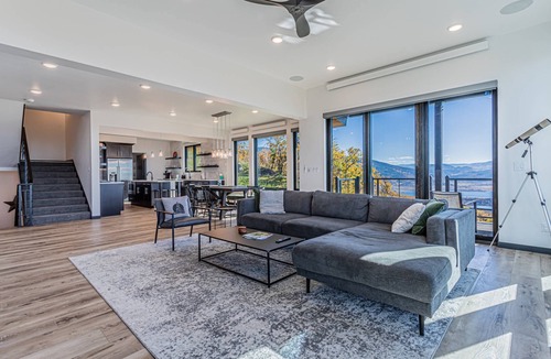 Steamboat Springs House | Take Your Summer to the Mountains Designed for Extended Stays Stunning Views & Dog Friendly