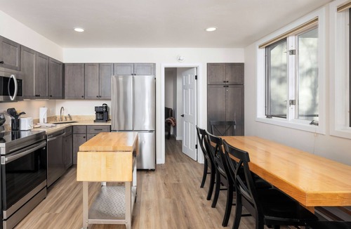 Snowmass Village Condo | Tamarack - Steps to the Slopes + ASE Transportation