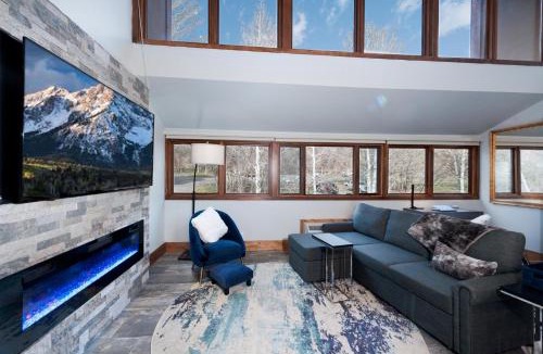 Purgatory Apartment | Tamarron Gambel Oak 733