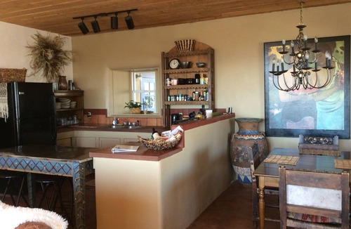 Taos House | Taos Sunny Straw Bale Home- Winter Specials- Entire House- Close to Everything-