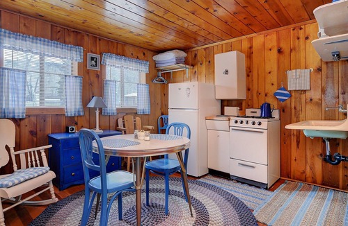 Salida Cabin | TATA River Cabin: Buena Vista Cabin- Relax and Unwind