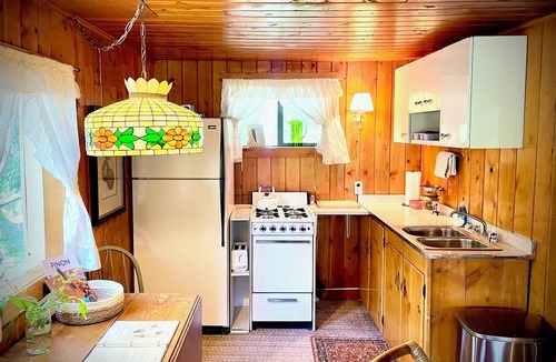 Salida Cabin | TATA River Cabin: The Salida Cabin - Relax and Unwinde