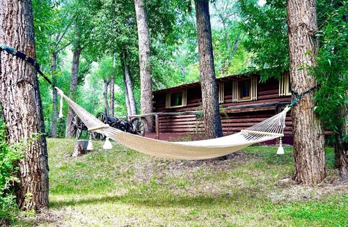 Salida Cabin | TATA River Cabin: The Salida Cabin - Relax and Unwinde