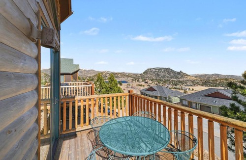 Estes Park Apartment | Teepee Mountain 12A Condo