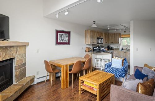 Telluride Apartment | Telluride Resort View at Double Diamond - ski-in-out and hot tub!