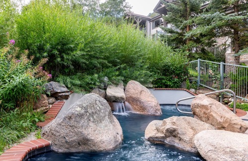 Snowmass Village Condo | Terracehouse 54 - Ski by Day, Soak by Night | Steps to Slopes & Hot Tub