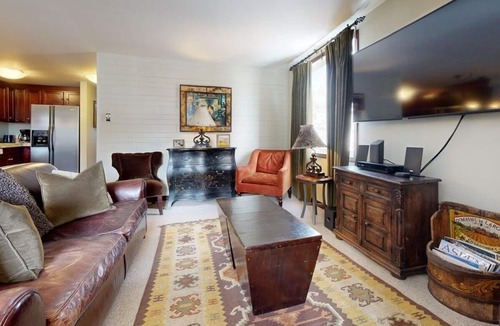 Snowmass Village Condo | Terracehouse - CoralTree Residence Collection