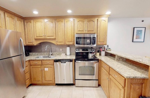 Snowmass Village Condo | Terracehouse - Steps to Slopes - Hot Tub/Pool - ASE Transportation
