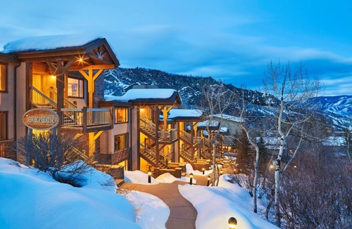 Snowmass Village Condo | Terracehouse - Steps to Slopes - Hot Tub/Pool - ASE Transportation