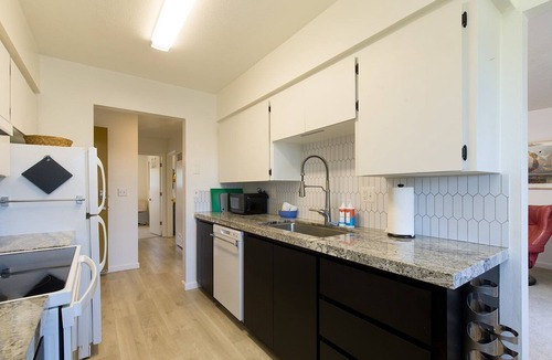 Arcata Apartment | The Abode at 124°West -Ultra Comfortable and Stylish Arcata Retreat