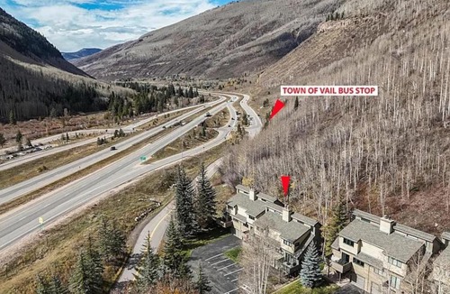 Vail House | The Alpine Atelier I 4BR Townhome Near Shuttle Stop