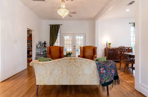 Spring House | The August Inn