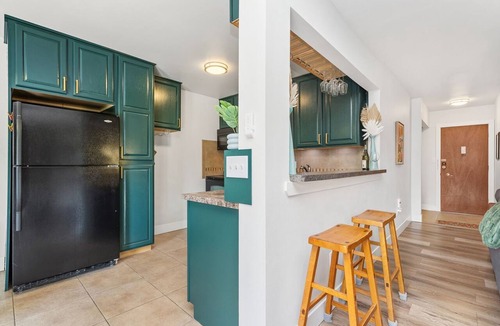 University Park Apartment | The Aviary Near CSU | Pool, Sauna, and Gym