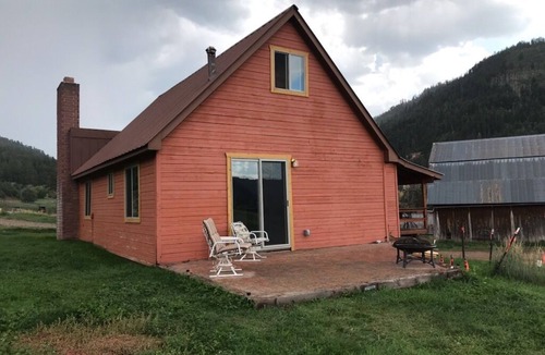 Dolores House | The Bear's Den