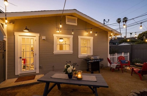 Ventura House | The Birdhouse at The Birdbath Bungalows