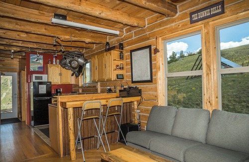 Silverton Cabin | The Bonnie Belle Cabin, a high country modern/rustic cabin