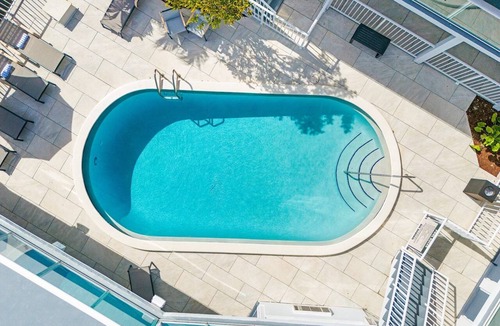 Galt Mile Apartment | The Botanica - Forest