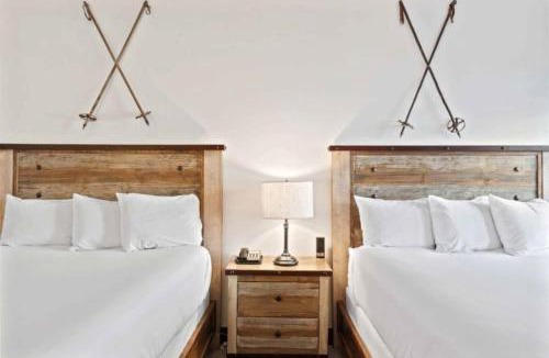 Beaver Creek Hotel | The Charter at Beaver Creek A155