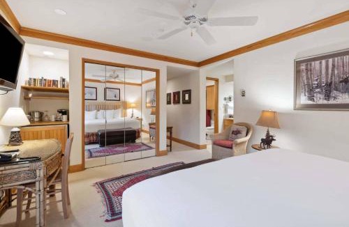 Beaver Creek Hotel | The Charter at Beaver Creek E435