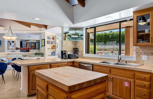 Palm Springs House | The Clipper Club – Palm Springs Luxury Retreat