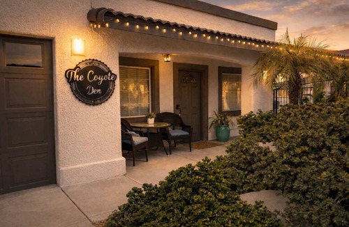 Lake Havasu City Villa | The Coyote Den – Private Igloo Lounge™