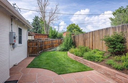 Englewood House | The Craftsman House - Prime Location - 4BD