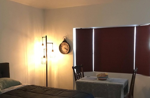 El Segundo House | The Dakota House . Private space, close to beach and LAX
