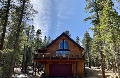 Black Hawk Cabin | The Fabulous BlackHawk Log Cabin Family and Pet - friendly
