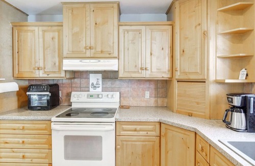 Doubleheader House | The Four Pines I Near Red Rocks & Trails