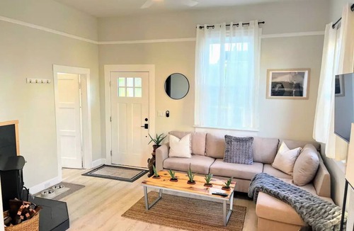 Eureka House | The Getaway House in Samoa