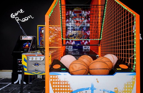 Tremont House | The Golden Goose - Tiki Bar, Game Room, Sleeps 16+