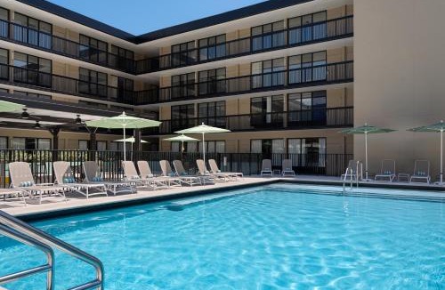 Downtown Hollywood Hotel | The Harrison Hotel Downtown Hollywood FL, an Ascend Collection Hotel