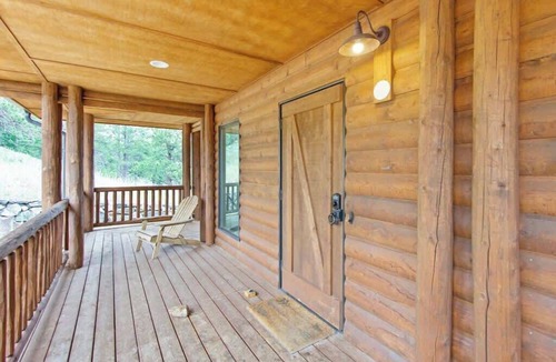 Allenspark Cabin | The Hogan #1 - A Pathways Ranch Original
