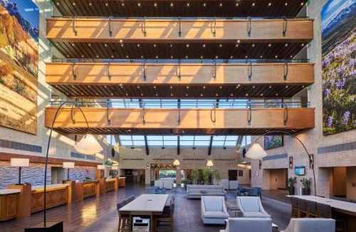 Englewood Resort | The Inverness Denver, a Hilton Golf & Spa Resort