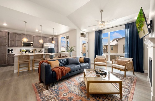 Fort Collins Condo | The Landmark | 2 King Beds, Garage & Fireplace
