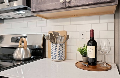 Fort Collins Condo | The Landmark | 2 King Beds, Garage & Fireplace