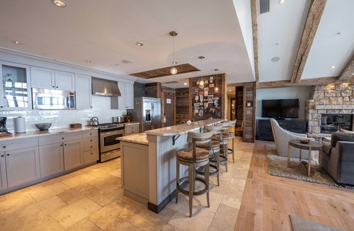 Crested Butte Cabin | The Lodge at Mountaineer Square, A Vail Resorts Property