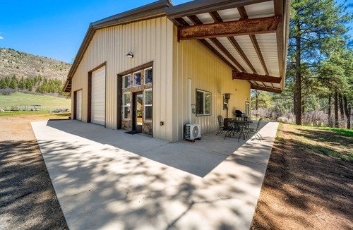 Bayfield House | The Loft at Golden Meadows Farm - Ideally located between Durango and Pagosa