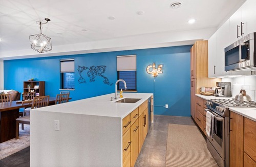 Tremont Villa | The Lucky Duck-Large Modern Villa in Cle