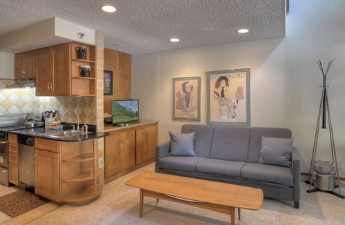 Purgatory Cabin | The Mulligan | AC, Pool, Hot Tub, Golf & Ski