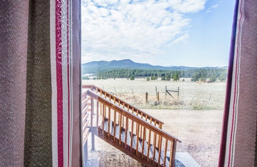 Florissant Cabin | The Original Lake George Lodge- Home with Front Deck!