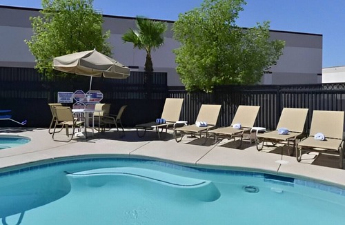 North Las Vegas House | The Perfect Escape for Your Next Getaway!