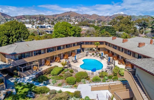 Ventura Hotel | The Pierpont Inn